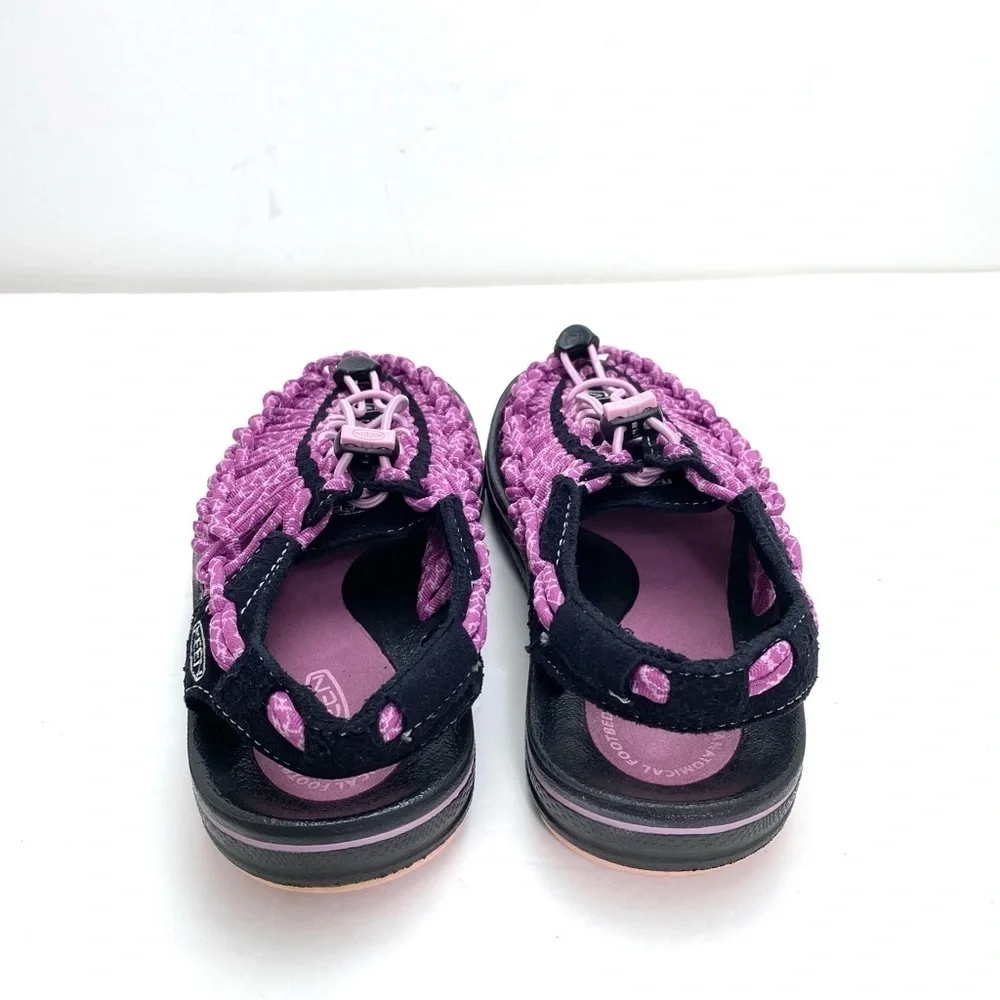 KEEN Uneek Woven Rubber Outdoor Sandals in Pink Size 5.5 Style 1014637